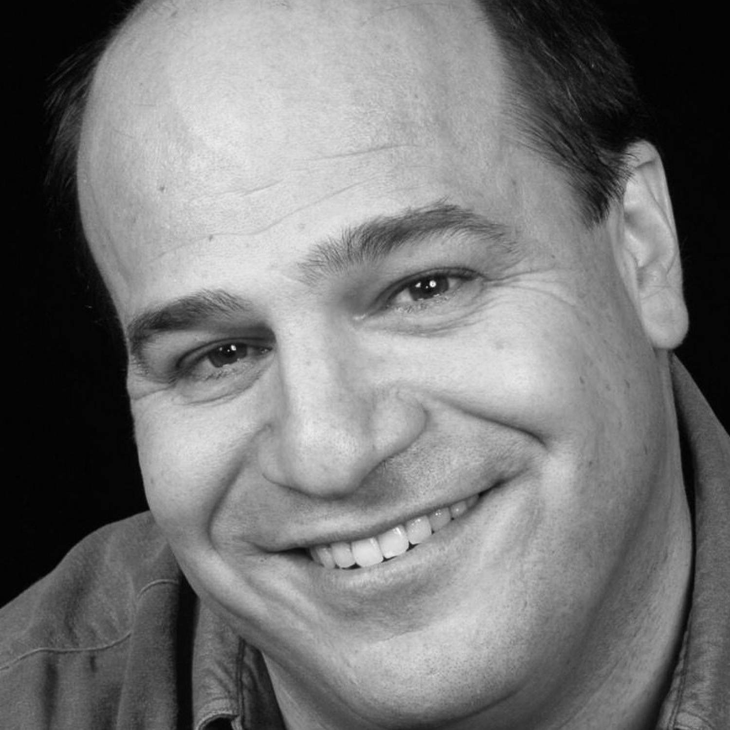 Harry Standjofski photo