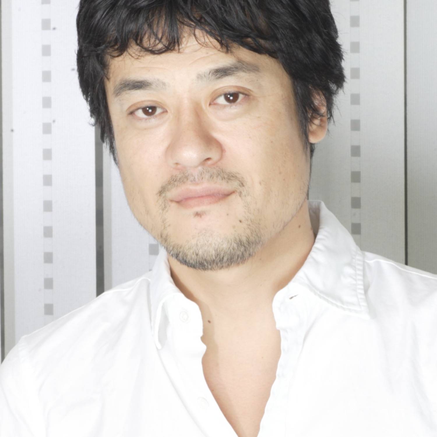 Keiji Fujiwara photo